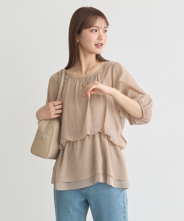 earth music&ecology レイヤードライクドット柄ブラウス Light Beige
