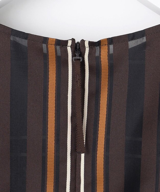 自由区 マルチストライプジャカードノースリーブ ブラウス ブラウン系