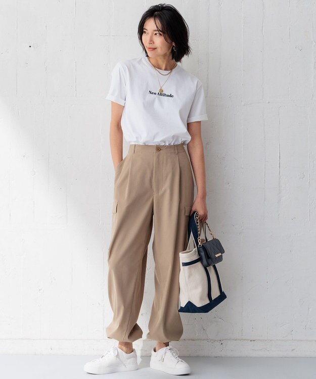 23区 【洗える】Neo Attitude ロゴTシャツ ホワイト系