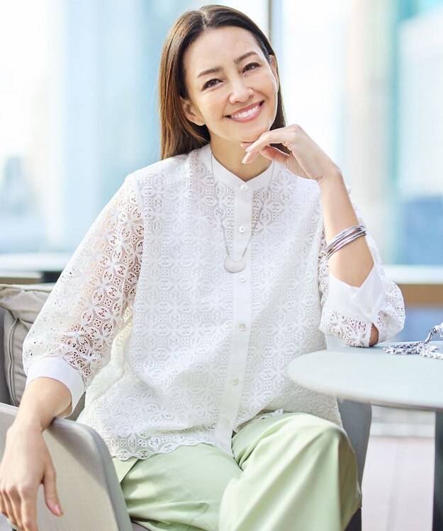 自由区 【カタログ掲載】ジオメトリックレース ブラウス オフ