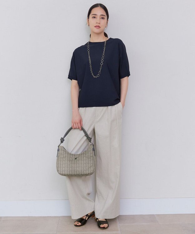 自由区 【WEB限定カラーあり・接触冷感・UVカット】クレープストレッチドルマン ニット ネイビー