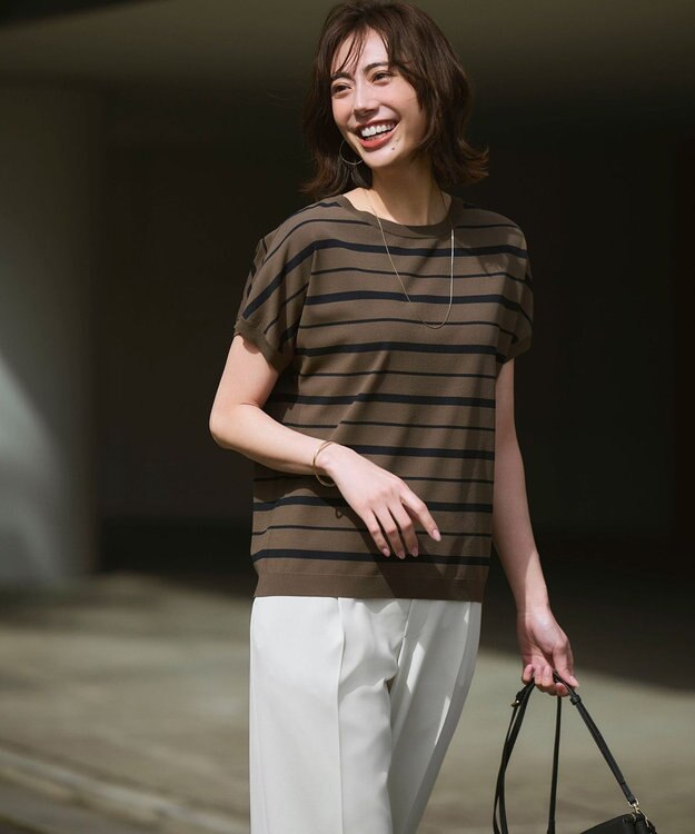 23区 L 【新色追加/見上愛さん着用】レーヨンポリエステルストレッチ プルオーバー ニット ダークモカ×ネイビー系