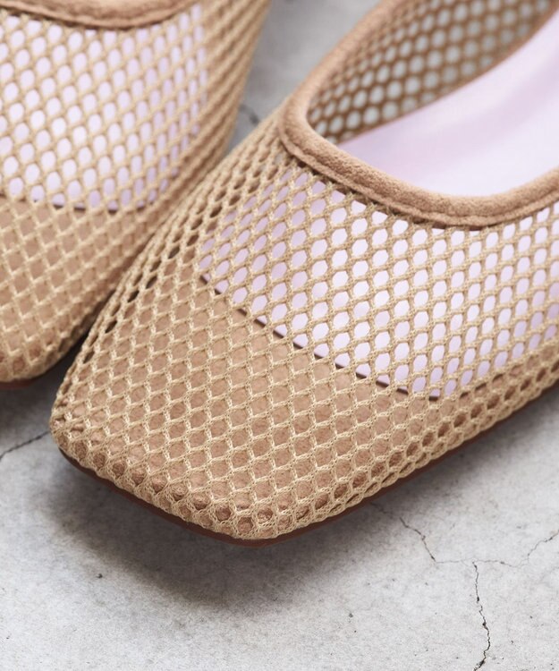 united bamboo 【辺見えみりさんコラボ】スクエアメッシュパンプス ベージュ系