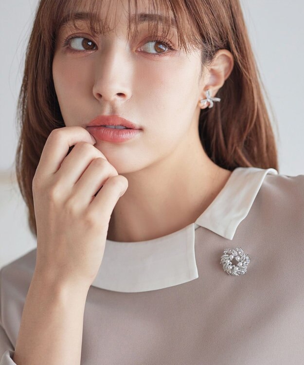 Tiaclasse リーフパールブローチ シルバー