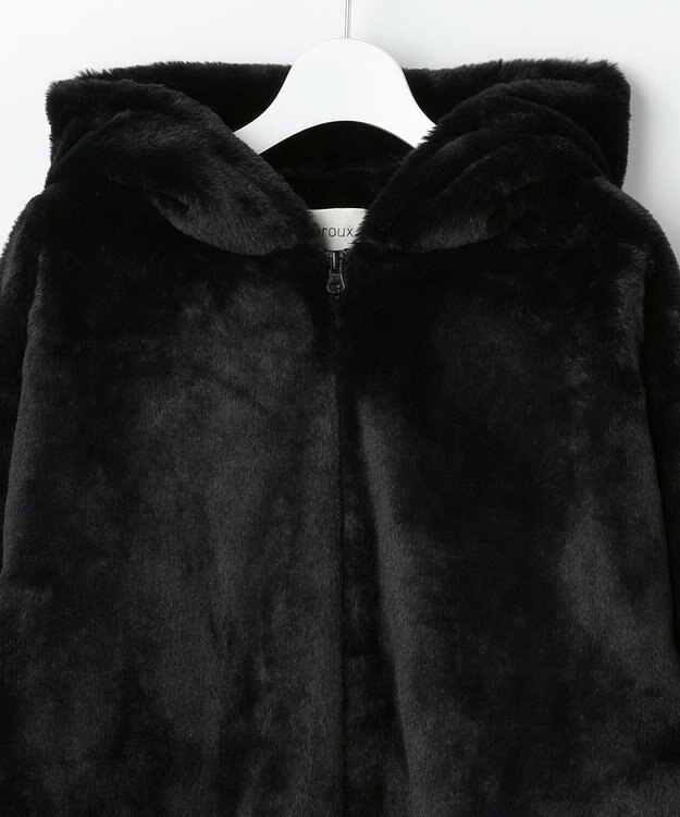 Feroux フード付きフェイクファー パーカー ブラック系