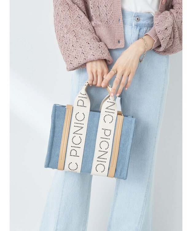 earth music&ecology ロゴテープミニトート Light Blue