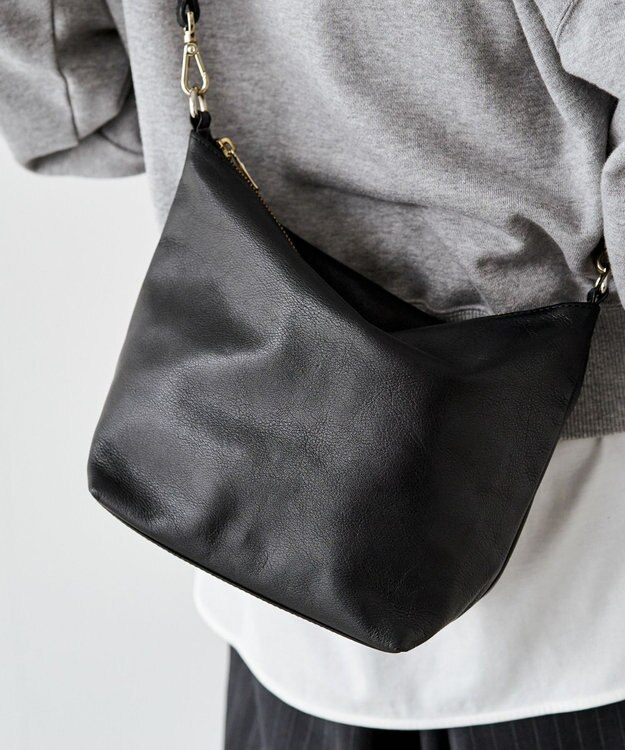 russet ソフトレザーシンプルショルダーバッグ (CE-1328-WEB) Black