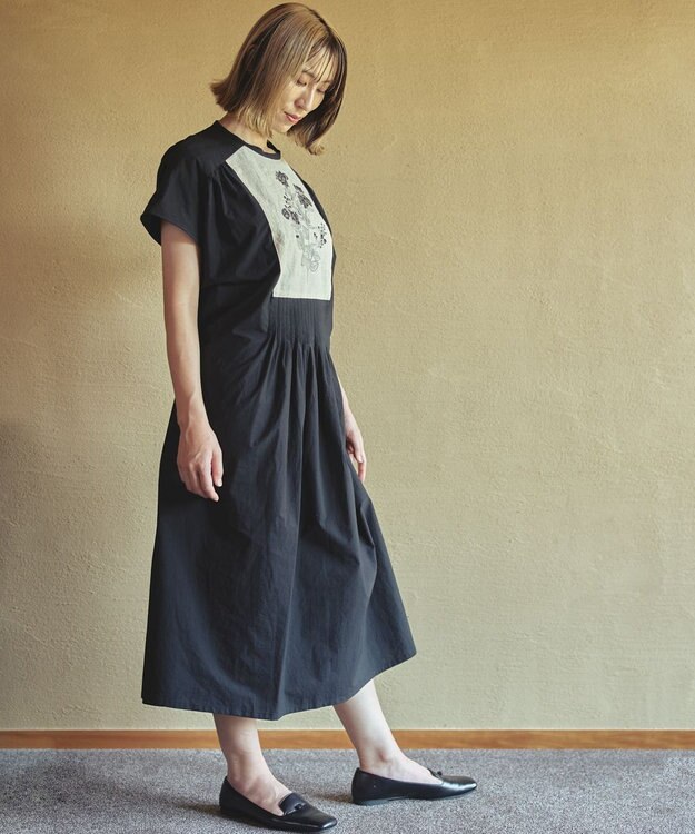 muuc ジャスミン刺繍フレンチスリーブワンピース〈日本製・綿100%天然素材・遠州織物〉〈繊細な花刺繍〉〈上品なロング丈〉〈ゆったりフリーサイズ〉〈大人の夏ワンピ〉 ブラック