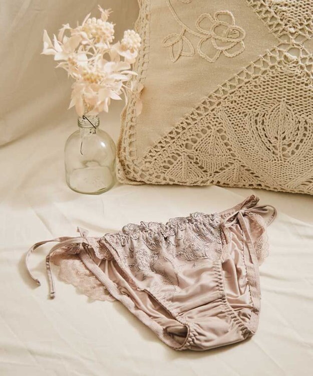 San-ai Resort（三愛水着楽園） エレガントコレクション2310ヒモショーツ  【northerly】 グレージュ