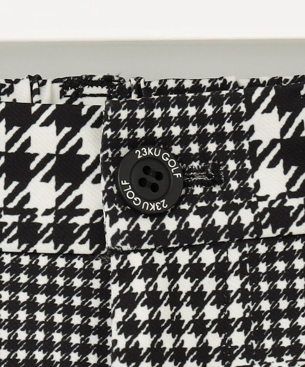 23区GOLF フレンチシックなスタイリングに！【WOMEN】チェック柄 テーパードパンツ ブラック系3