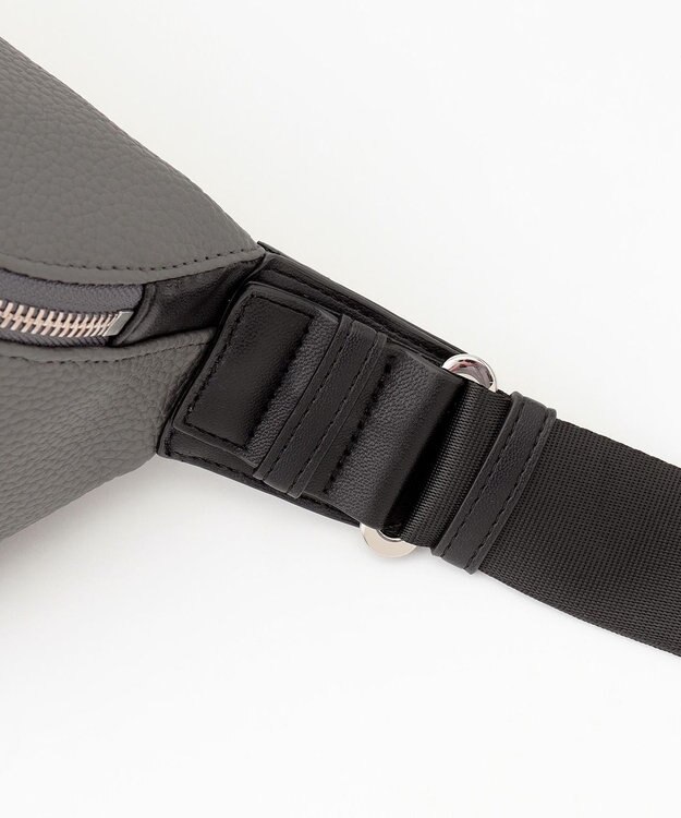 JOSEPH HOMME シンセティックシュリンクレザー　ボディバッグ グレー系