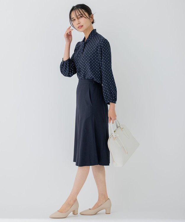 23区 L 【セットアップ対応/洗える】アイアスマットストレッチ セミフレア スカート ネイビー系