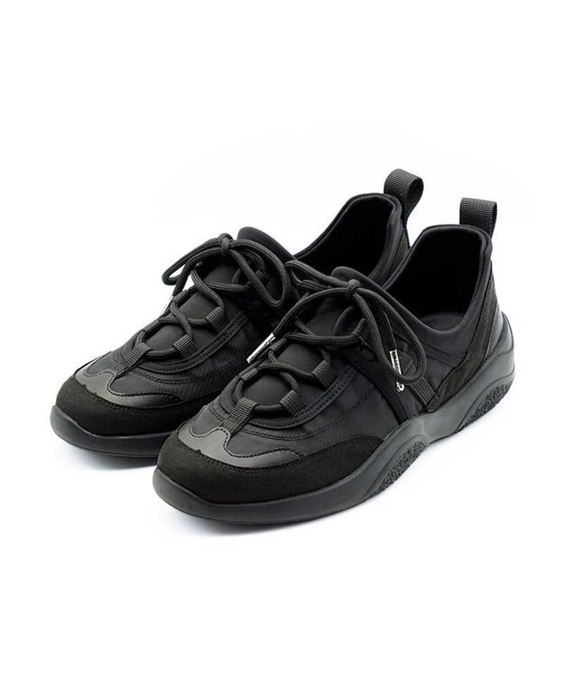 APOM ウォーターレジストレースアップスニーカー ブラック