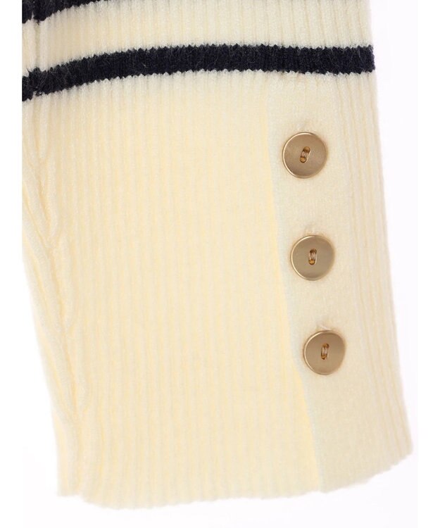 earth music&ecology ゴールド釦スリーブリブプルオーバー Border