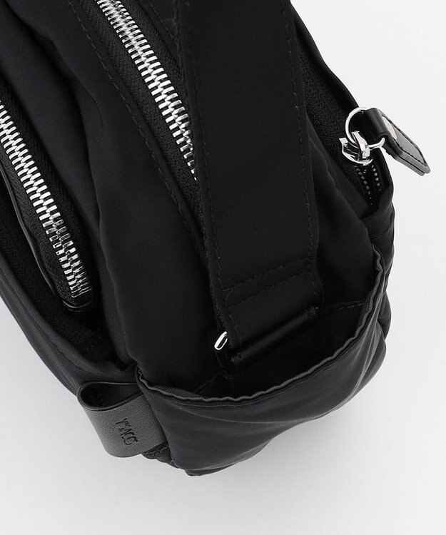 Y'SACCS ポリエステルツイル ショルダーバッグ ブラック