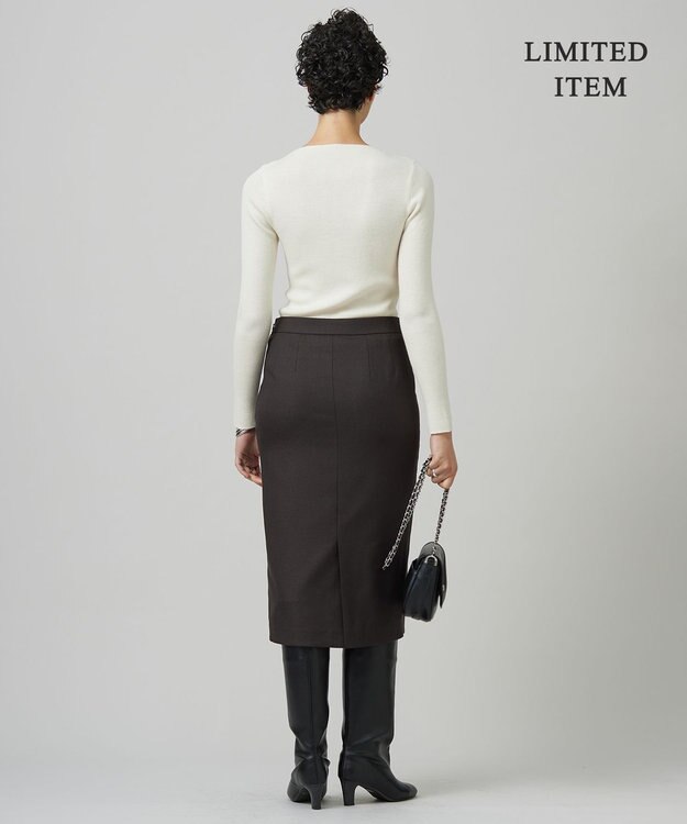 ICB 【WEB限定】 エクストラファインメリノ ボートネックプルオーバー オフホワイト系