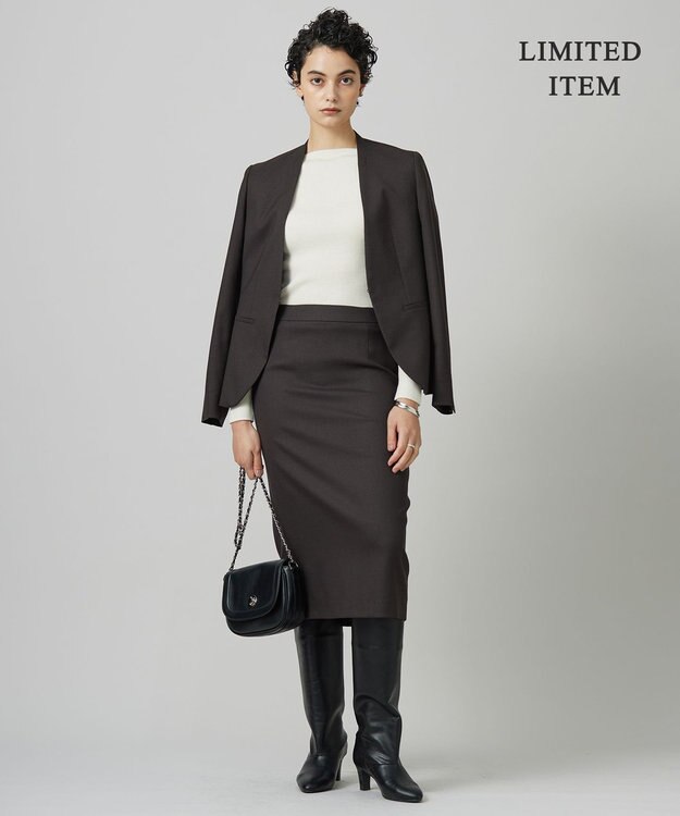 ICB 【WEB限定】 エクストラファインメリノ ボートネックプルオーバー オフホワイト系