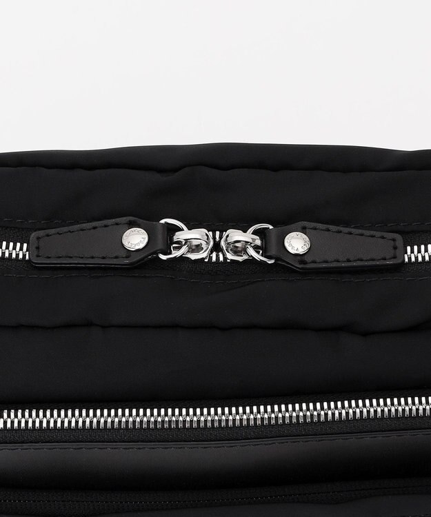 Y'SACCS ポリエステルツイル ショルダーバッグ ブラック