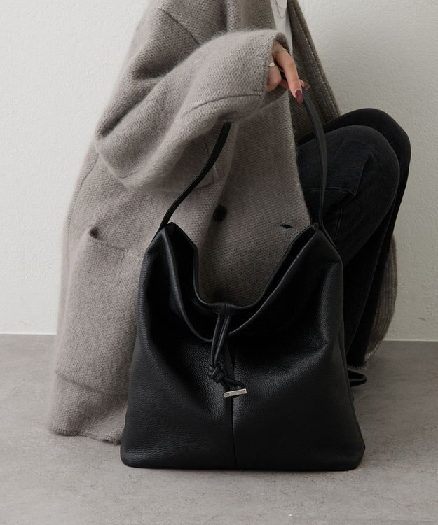 russet レザーワンショルダーバッグ(CE-1644) Black