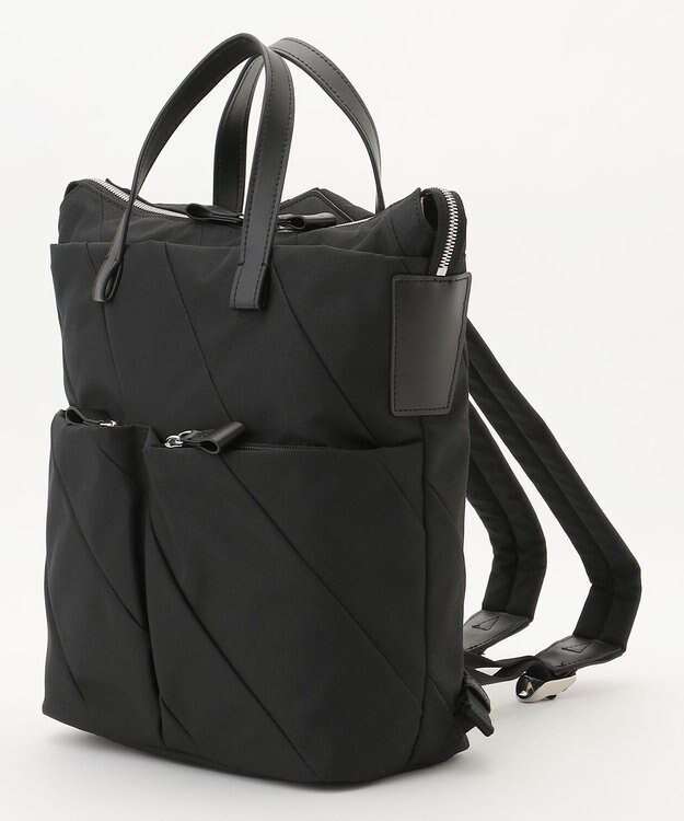 Y'SACCS ストリームラインデイパック ブラック