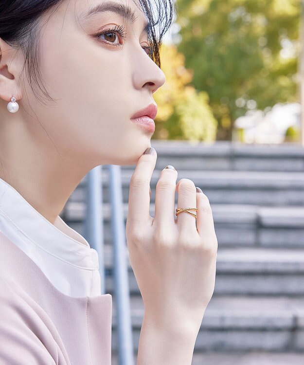 Tiaclasse クロスレイヤードリング ゴールド