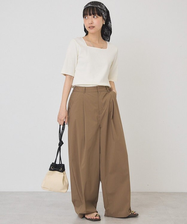 AMERICAN HOLIC スクエアネック5分袖プルオーバー Off White