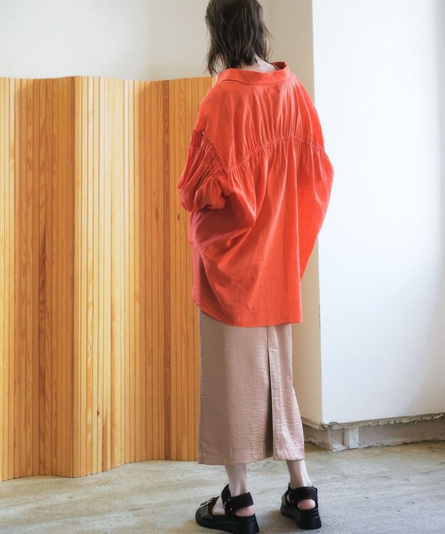 YECCA VECCA シャイニーツイルナロースカート Beige