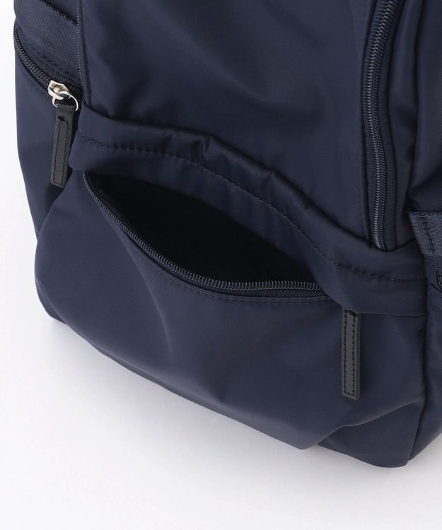 ICB 【新仕様・A4サイズ収納可・容量約14L】8ポケットナイロンリュック ネイビー