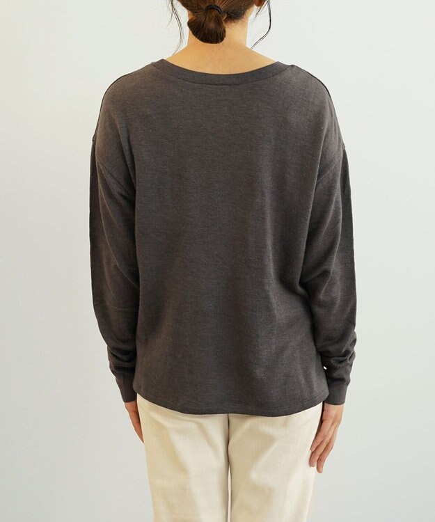 TOQUE 〈大草直子さんアドバイザー〉【ユニセックス】ロイヤルベビーアルパカ×タンギスコットン 裏毛 クルーネックトップス チャコールグレー