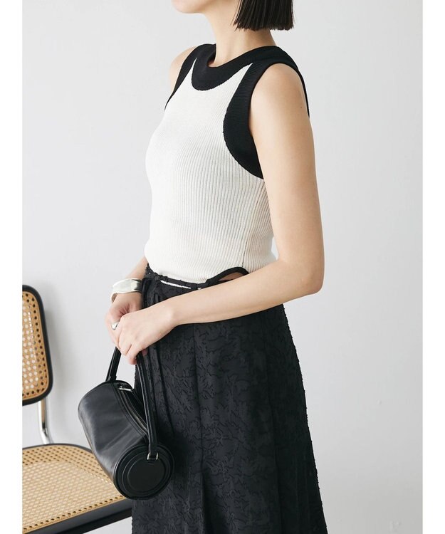 Green Parks デザインヘム配色ニットタンクトップ Off White