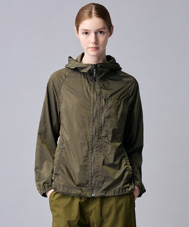 JOSEPH ABBOUD MOUNTAIN 【軽量/ECO撥水/ポケッタブル】ヴィンテージナイロンシャンブレーパーカー カーキ系