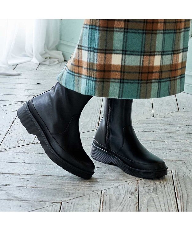 ing <ing>【WEB限定】ボリュームソールラウンドショートブーツ ブラック