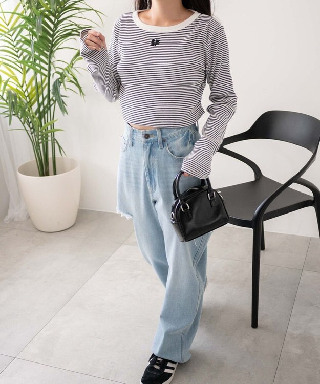 WEGO ワンポイントデザインフィンガーホールリブロンT ホワイトボーダー