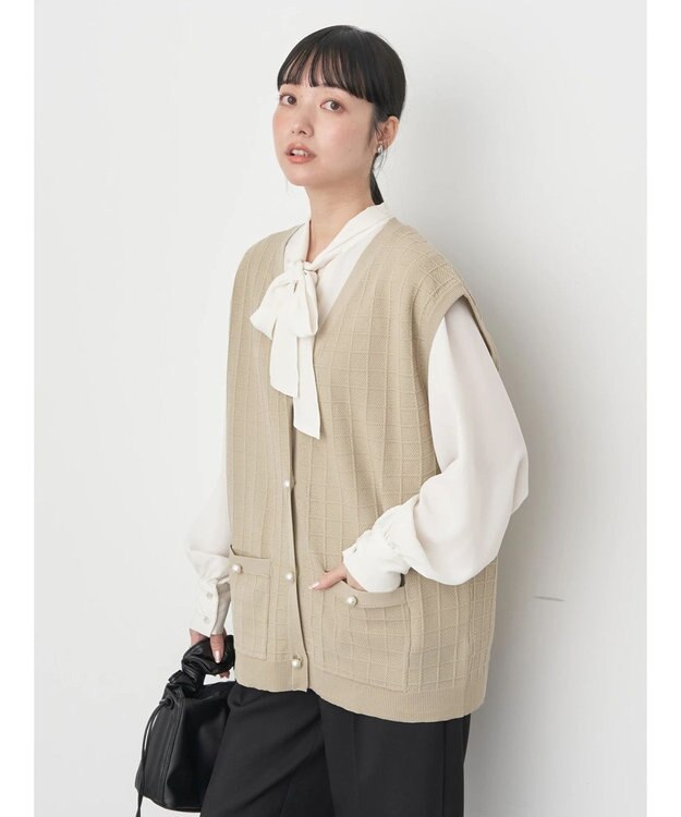 earth music&ecology パールボタンスポンディッシュベスト Beige