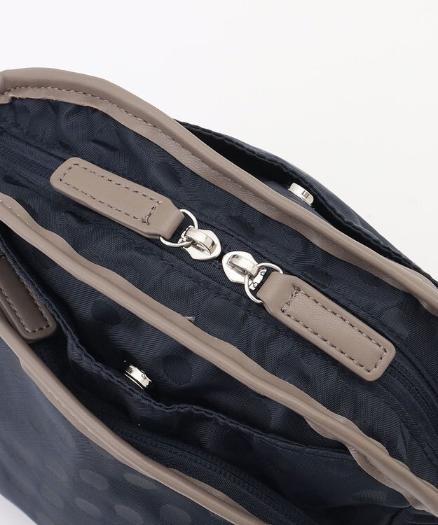 Y'SACCS ドットジャガードポシェット ネイビー