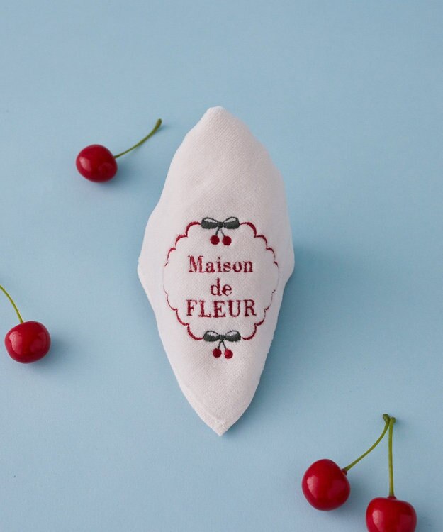 Maison de FLEUR チェリー刺繍タオルハンカチ Ivory