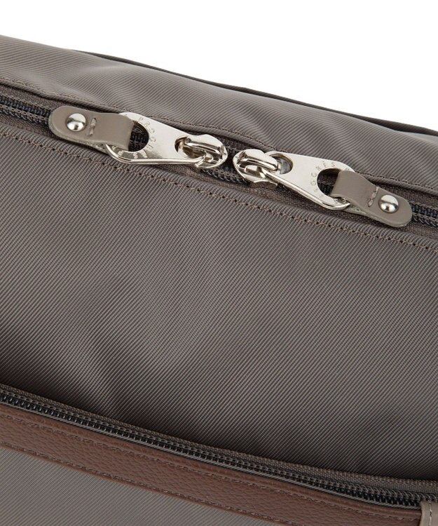 ACE BAGS & LUGGAGE PROGRES アベス ショルダーバッグ 横型 20181 プログレ ブラウン