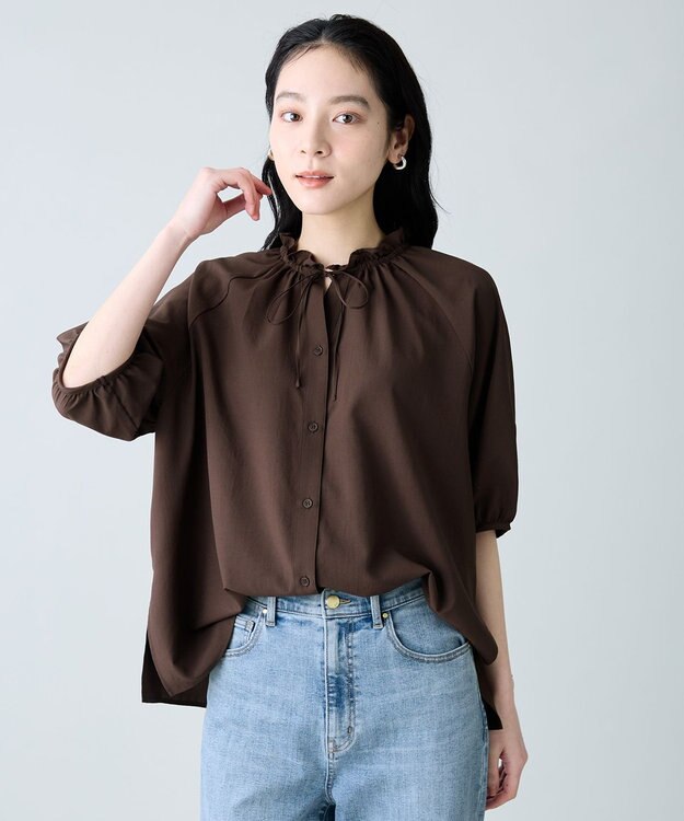 ANY 楽映えフリルネックブラウス（セットアップ着用可） ブラウン