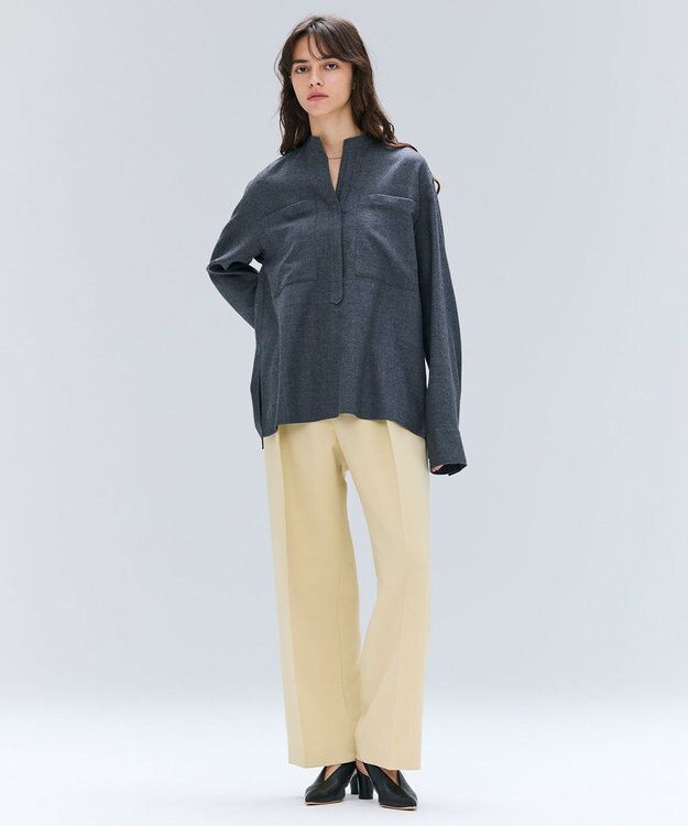 BEIGE， 【VERY NaVY12月号掲載】TERNES / ビックポケットプルオーバーウールブラウス Md.Gray