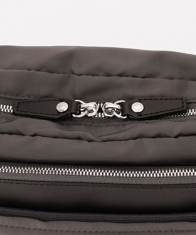 Y'SACCS ポリエステルツイル ショルダーバッグ ダークグレー