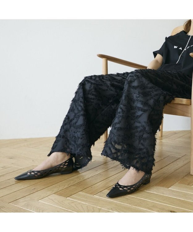 MODE ET JACOMO <carino>レーザーカットフラットパンプス ブラック