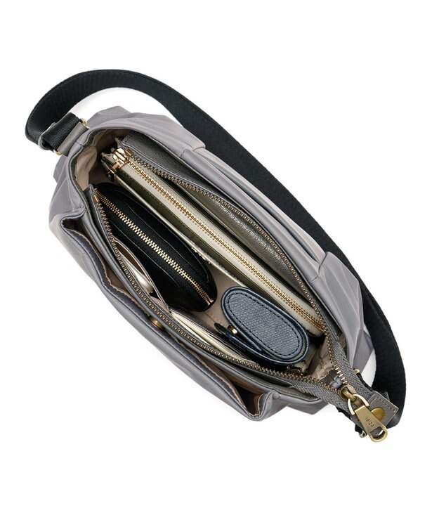 IBIZA ディアリオ　ナイロン　ショルダーバッグ グレー