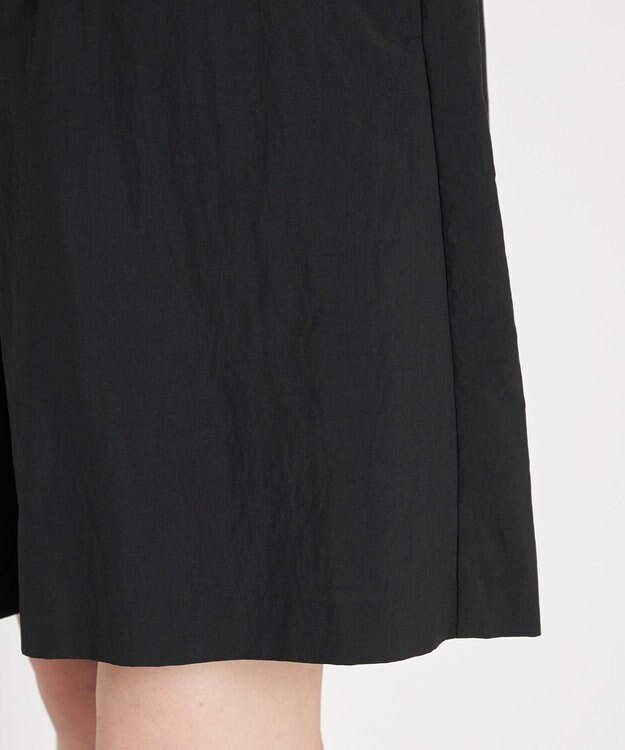 NAVE 【ReNAVE　撥水機能・UVカット・透湿・接触冷感・洗える】ナイロンタスランショートパンツ ブラック系