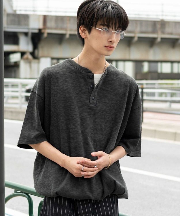 WEGO 【ユニセックス着用ITEM/MLサイズ展開】スラブヘンリーネックT（SS） ブラック中濃色