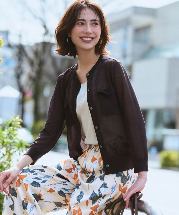 23区 【WEB&一部店舗限定カラーあり】シャイニーシアー フラップポケット カーディガン ダークブラウン系