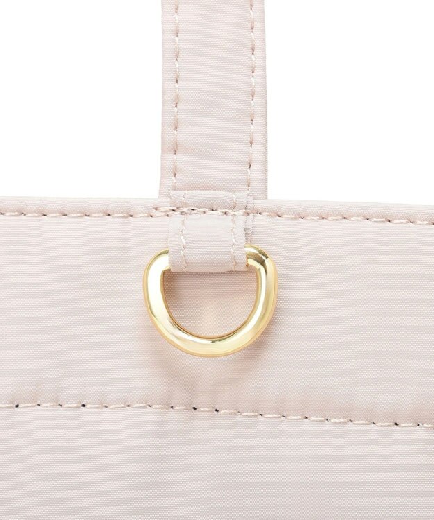 Maison de FLEUR 撥水加工フリルスクエアトートバッグ Grayish Pink