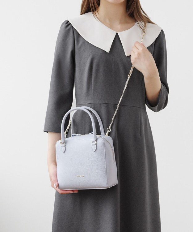 TOCCA ECLAT CARRE LEATHERBAG レザーバッグ ブルー系