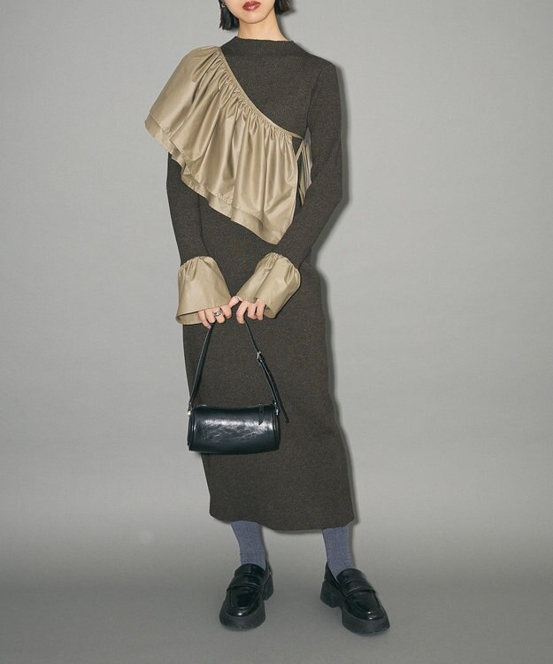 Green Parks フリルベルト付ニットワンピース Khaki