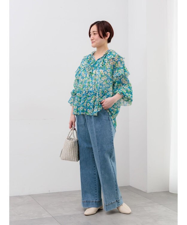 Te chichi フラワープリントフリルブラウス ブルー