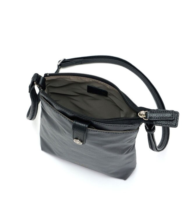 PELLE BORSA ポシェット Alive アライブ 4452 マットブラック